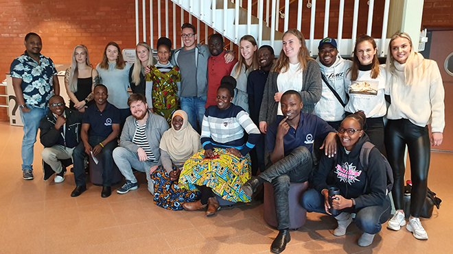 Picture of students from Tanzania and Norway participating in the NOREC project.