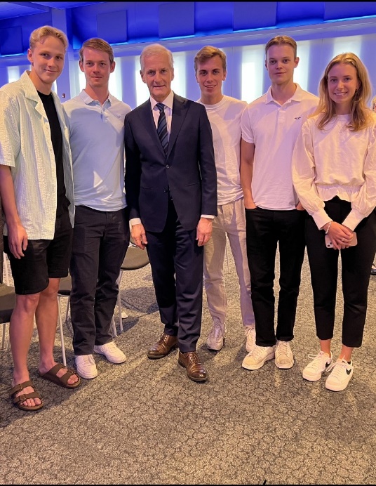Alexander og stasministeren (Foto: Alexander Otterlei 2024).