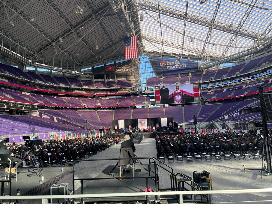 Graduation in the US Bank Stadium.