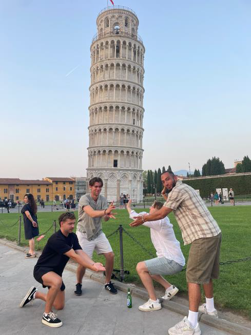Tur til Pisa